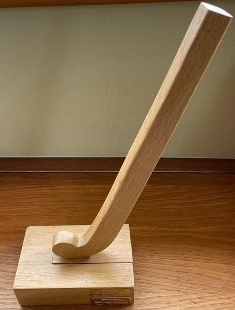 The Knot Trophy